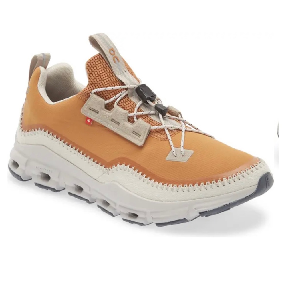 Cloudaway Hiking Sneaker SZ 10 Glacier/ Almond